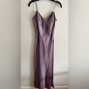 Fitted flattering dress in size 4- dark lilac color